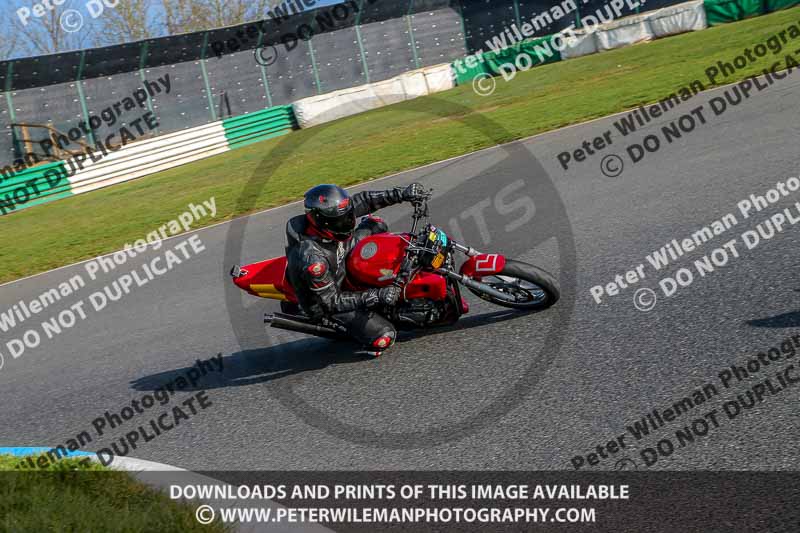 PJM Wedding Photography;enduro digital images;event digital images;eventdigitalimages;mallory park;mallory park photographs;mallory park trackday;mallory park trackday photographs;no limits trackdays;peter wileman photography;racing digital images;trackday digital images;trackday photos